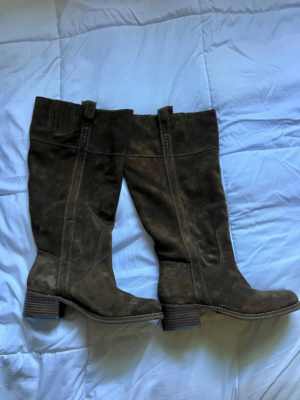 Hybiscus Riding Boot - Picture 3 of 5